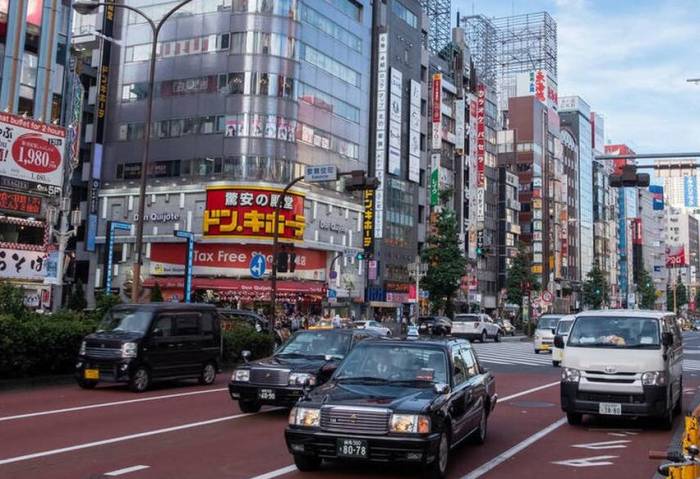 ​ With a net foreign asset of 3.3 trillion US dollars, the Japanese economy is "