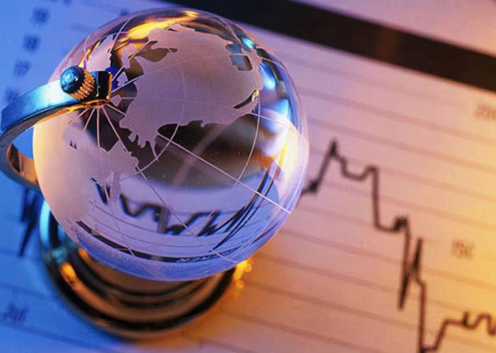 Should trading be a big bet on a small, or a small bet on a big?