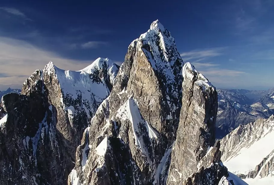 Mountain Peaks: Your Ultimate Guide to Planning, Climbing & Conservation