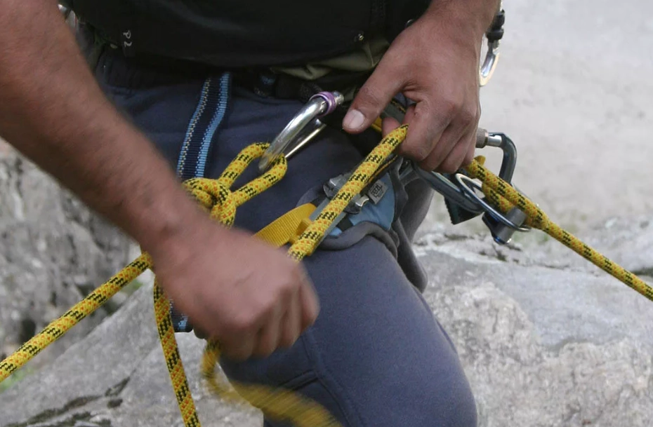 belay device belay device