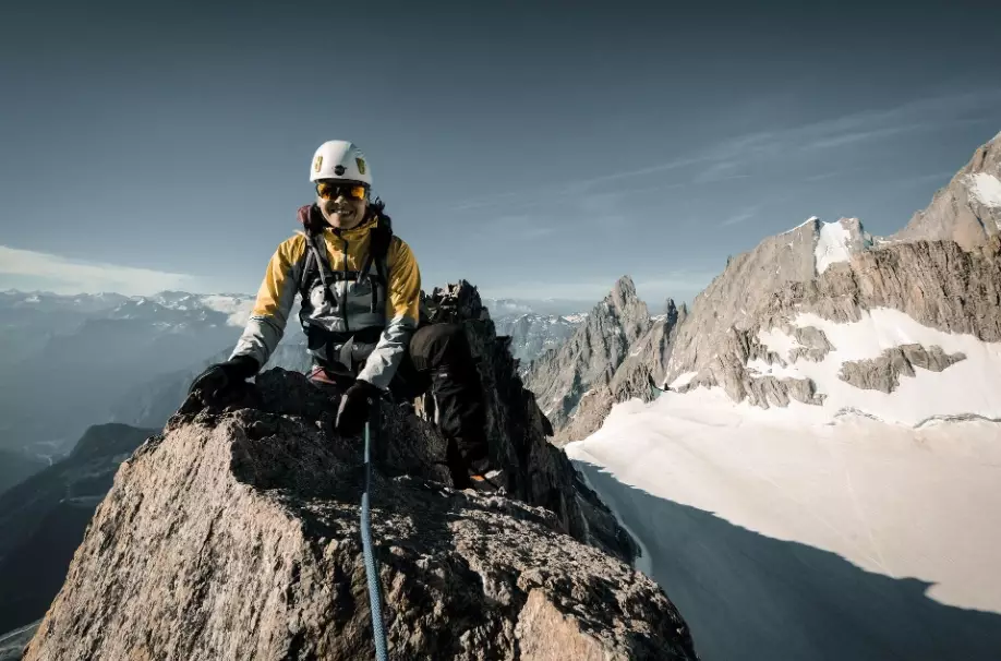 Find Your Perfect Climbing Course: A Beginner's Guide to Getting Started
