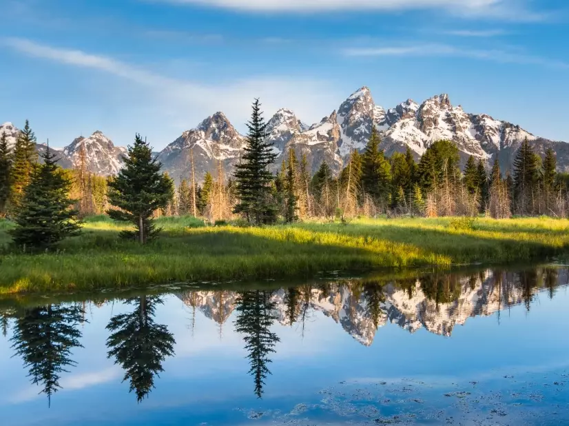 Wyoming's 2 Epic National Parks: Ultimate Guide to Yellowstone & Grand Teton