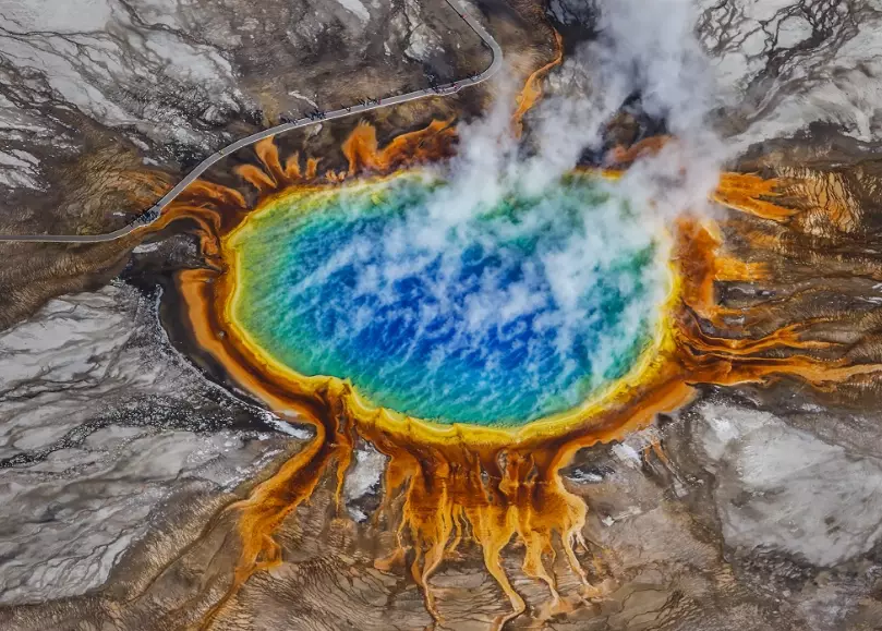 Grand Prismatic Spring Yellowstone: Your Guide to Colors, Science & Best View