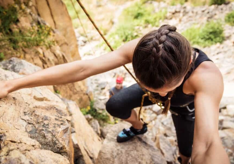 calories burned rock climbing