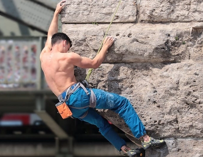 Rock Climbing for Weight Loss: How Many Calories Can You Burn?