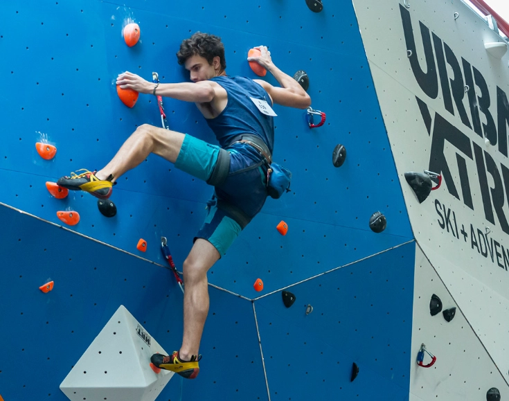 Rock Climbing Indoor: Master Techniques, Gear & Safety Tips