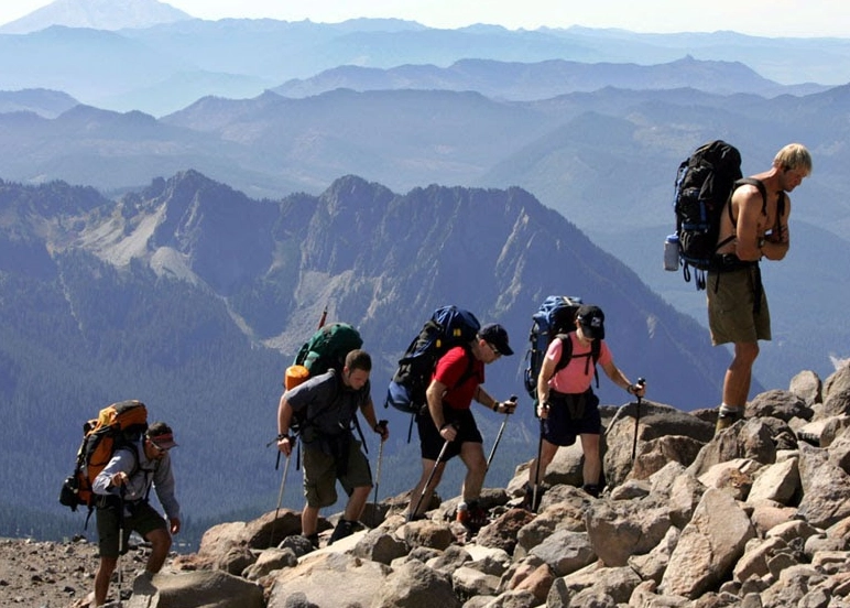 Mountain Climbing vs Hiking: Key Differences to Choose Your Adventure