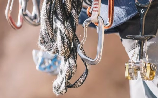 Rock Climbing Safety Equipment: Your Ultimate Gear Guide for Protection & Confidence