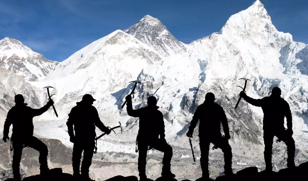 Everest expedition sponsorship Everest expedition sponsorship