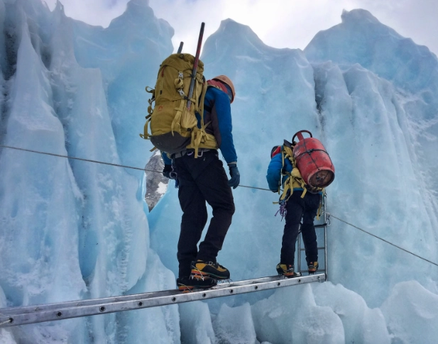 How to Climb Mount Everest for Free: A Realistic Guide