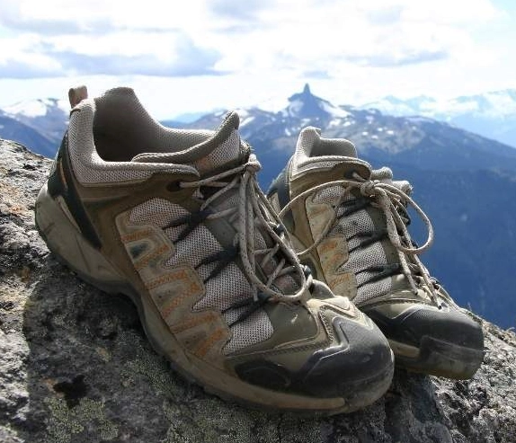 Hiking Shoes vs Boots: Which is Right for Your Trail?