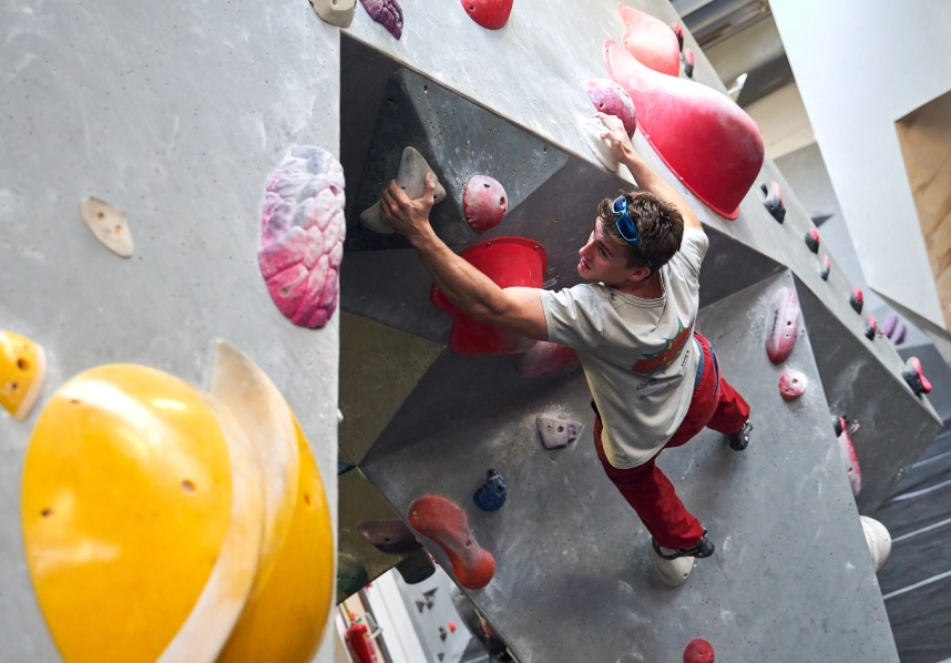 how to start rock climbing how to start rock climbing