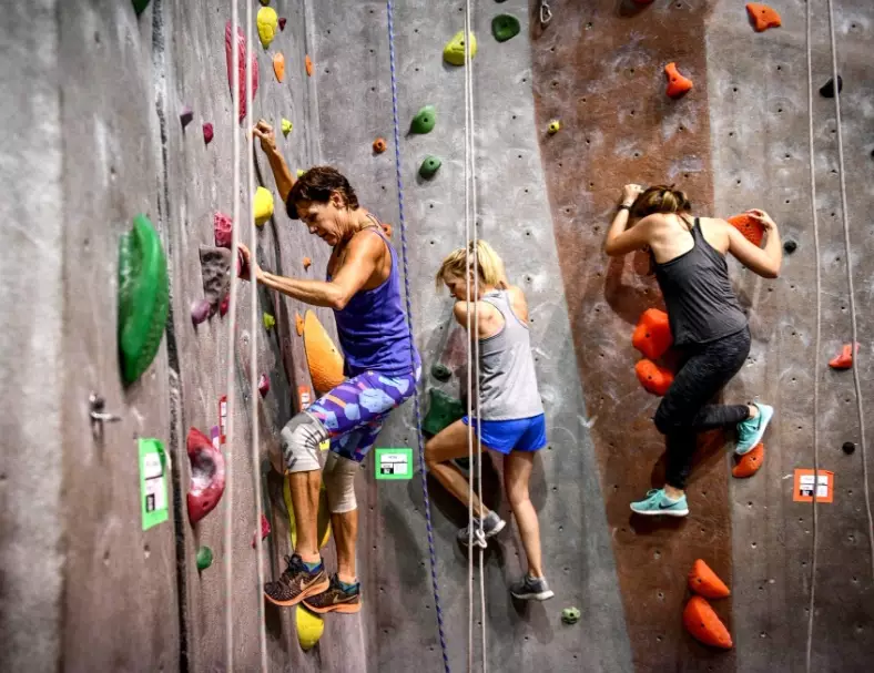 Climbing for Beginners: A Complete Guide to Getting Started Safely