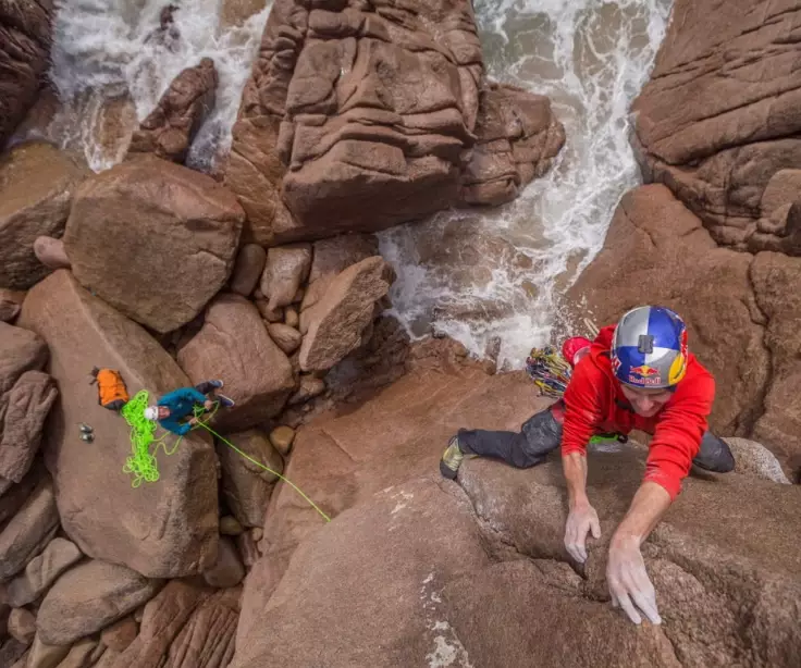 why wear climbing helmet why wear climbing helmet