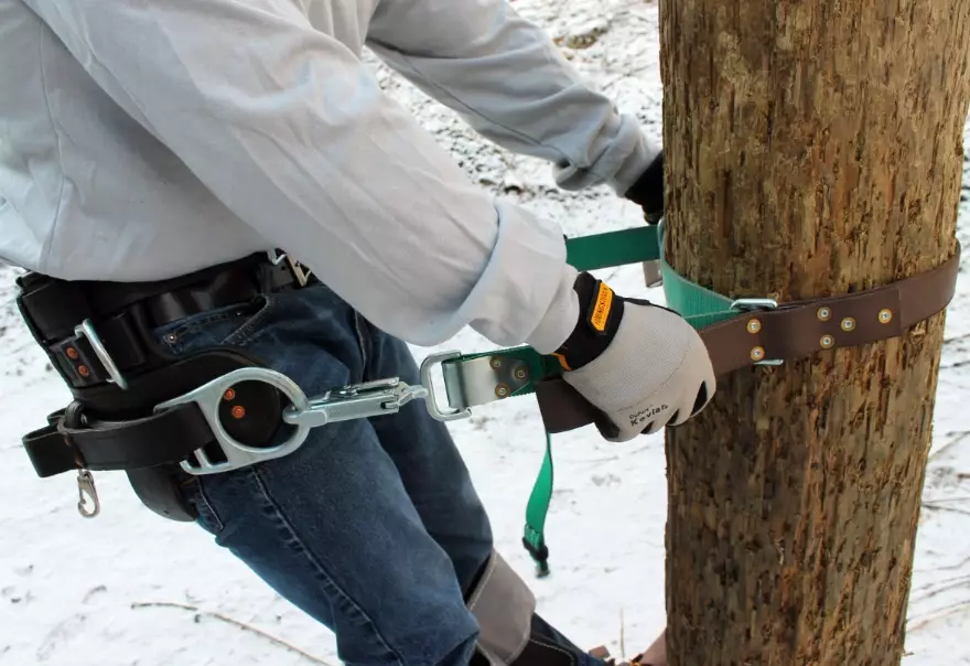 Essential Climbing Gear Names and Their Critical Uses for Safe Ascents