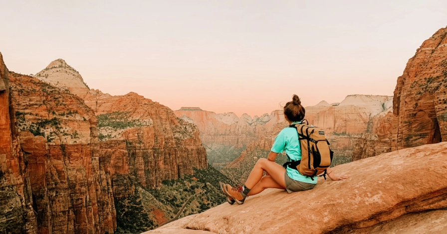 do hiking socks prevent blisters