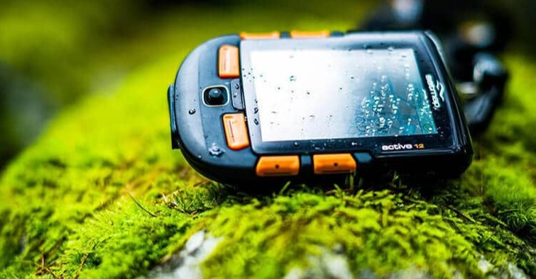 handheld GPS devices