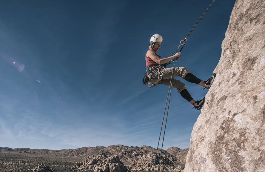 rappelling rappelling